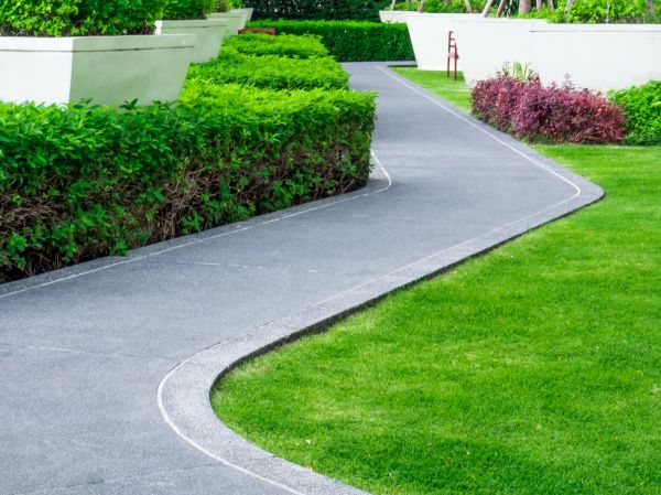 Walkway Curb Installation in Gainesville