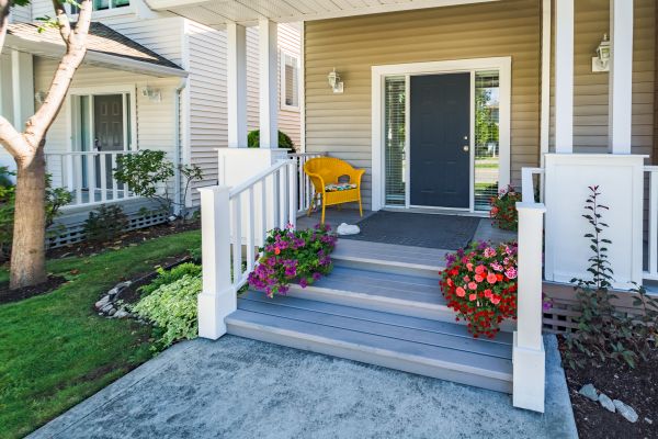 Entryway Steps Replacement in Gainesville